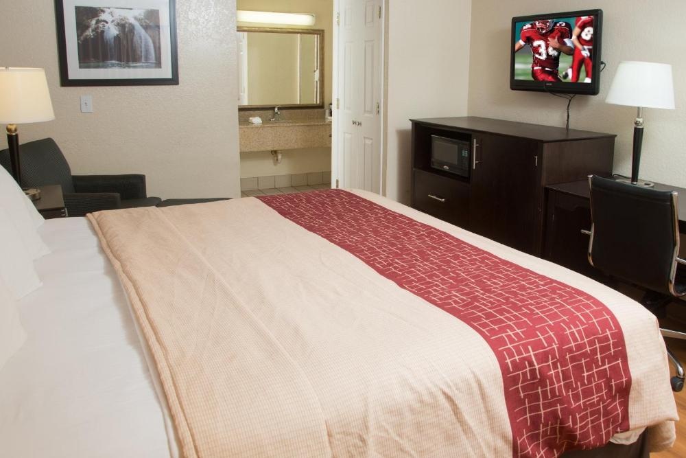 Red Roof Inn Ardmore Image 13